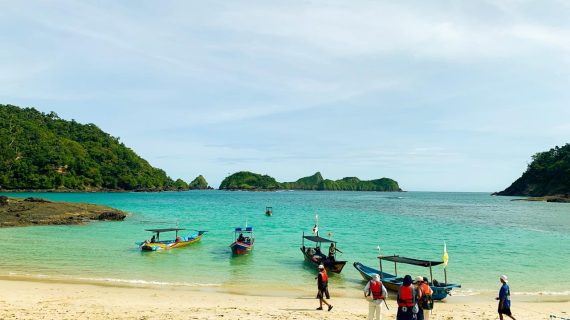 WhatsApp Image 2025-11-26 at 13.01.42